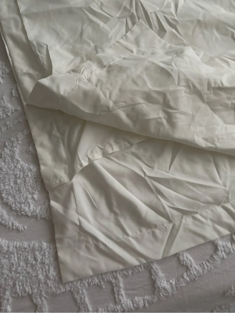 Classic Cream  Duvet Cover Set - Brand: